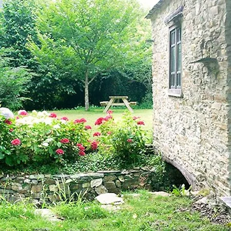 House With 3 Bedrooms In El Franco With Furnished Garden And Wifi 10 Km From The Beach Tatil Evi *